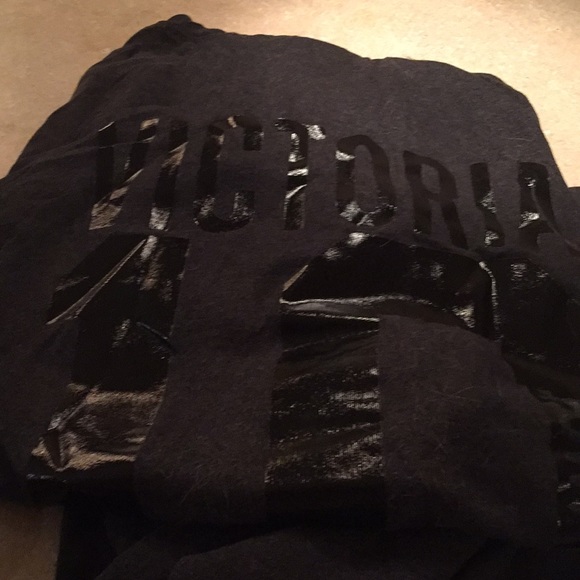 Matching Victoria secret sweats - Picture 2 of 2